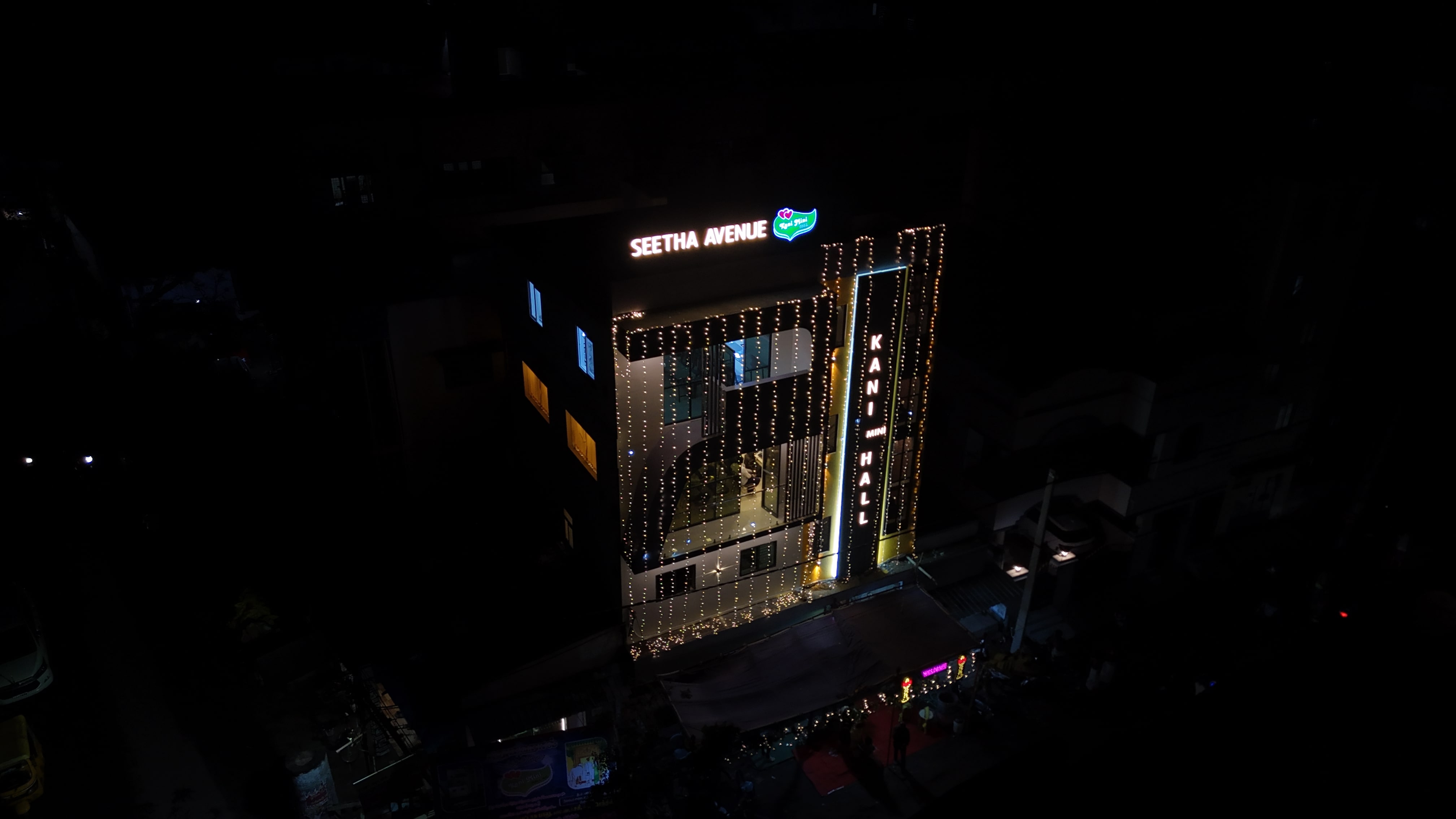 Kani Mini Hall Gallery - Top View of mini Hall from slightly from left side